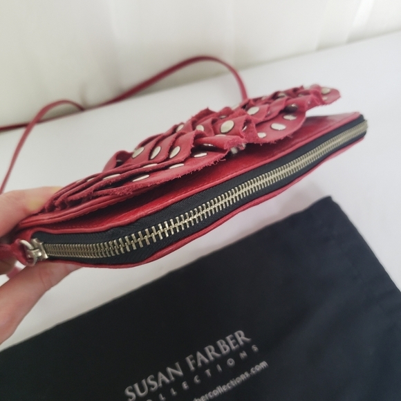 Susan Farber Collections red leather studded crossbody bag ruffled zipper - Picture 6 of 6